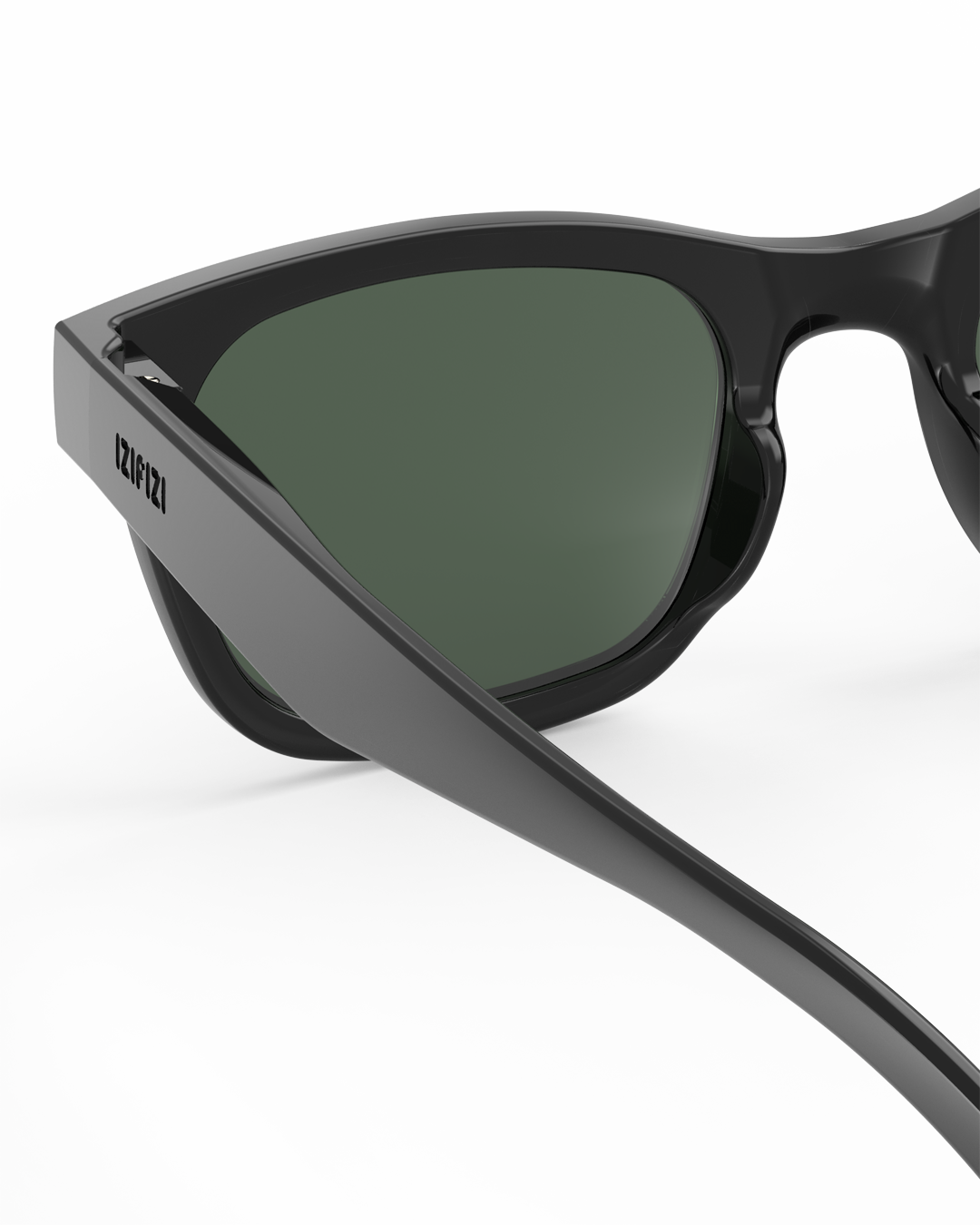 BAY Black Olive